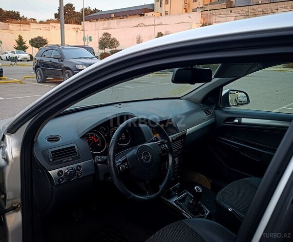 Opel Astra-20