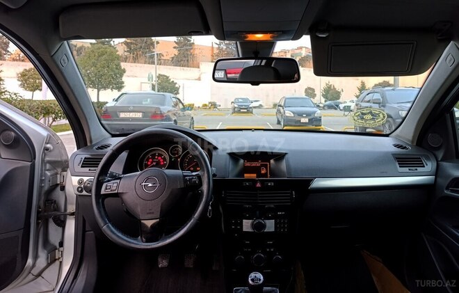 Opel Astra-21