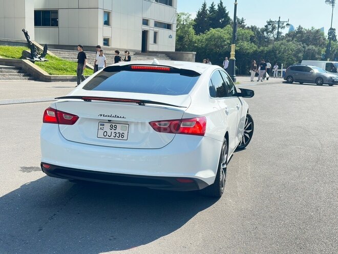 Chevrolet Malibu-3