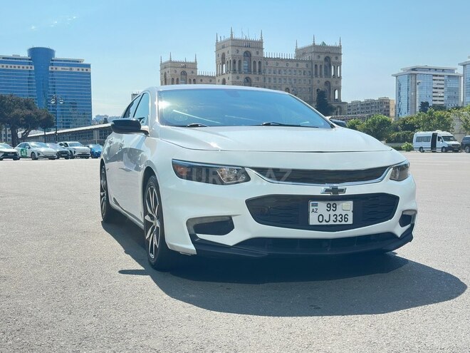 Chevrolet Malibu-9