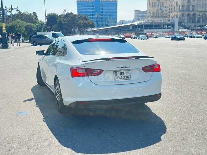 Chevrolet Malibu-6