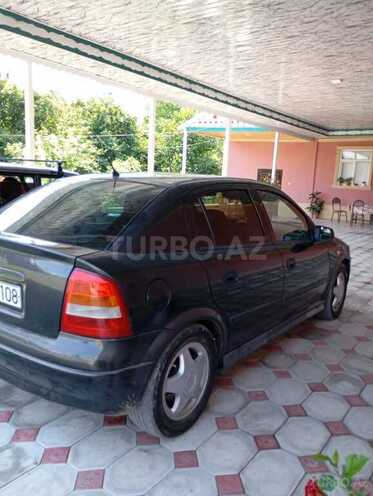 Opel Astra-4