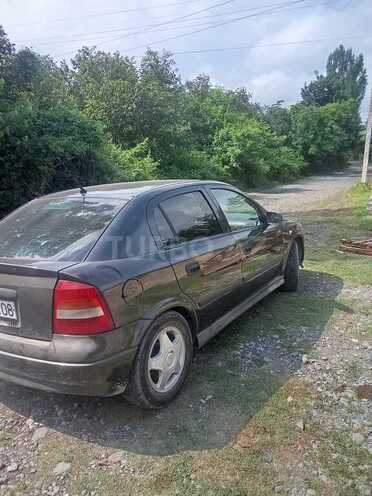 Opel Astra-2