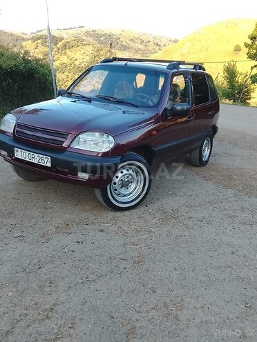 Chevrolet Niva-5
