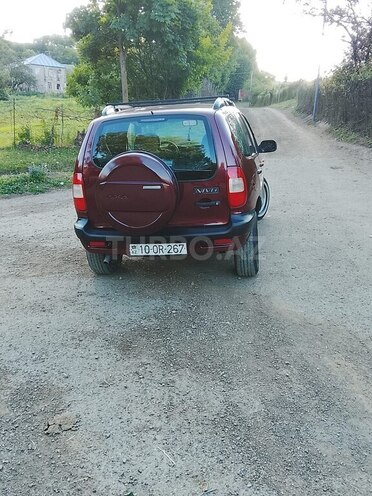 Chevrolet Niva-3