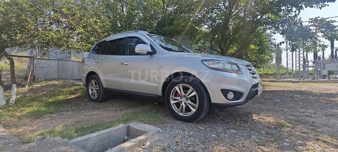 Hyundai Santa Fe-5