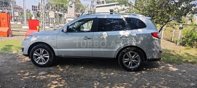Hyundai Santa Fe-7