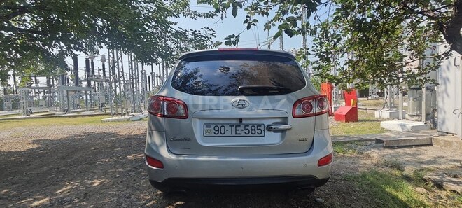 Hyundai Santa Fe-2