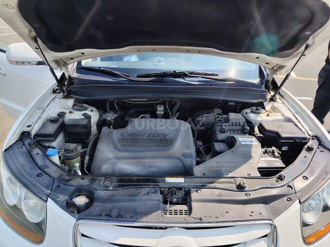 Hyundai Santa Fe-8
