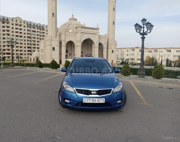Kia Ceed-1