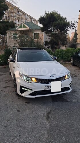 Kia Optima-1