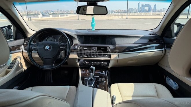 BMW 528-12