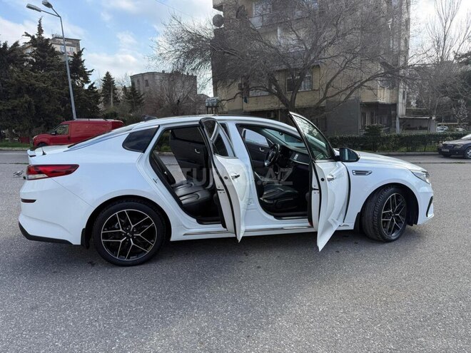 Kia Optima-5