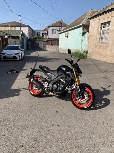 Yamaha MT-15-2