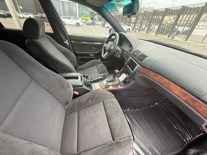BMW 525-16