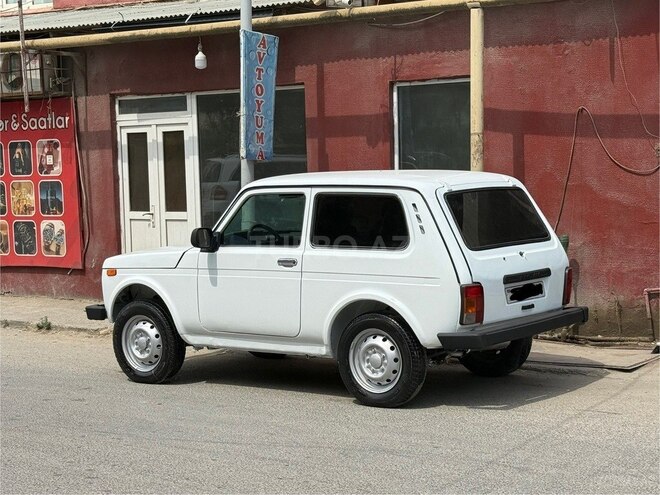 LADA (VAZ) Niva-5