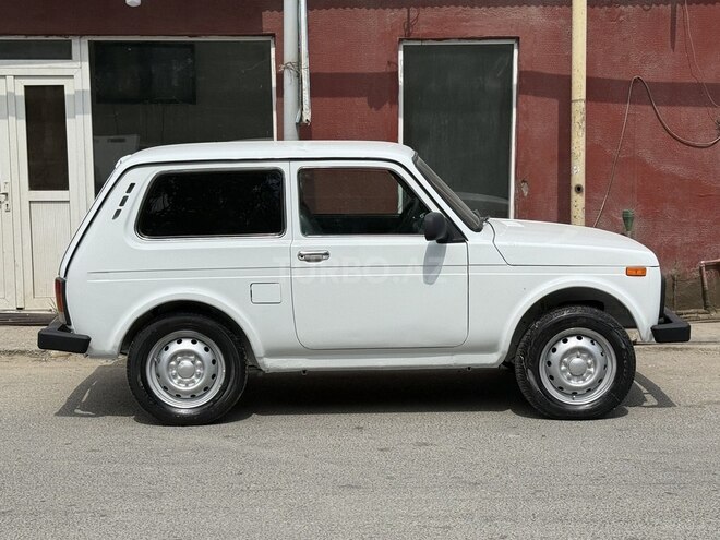 LADA (VAZ) Niva-4
