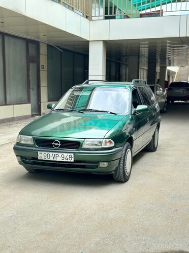 Opel Astra-1