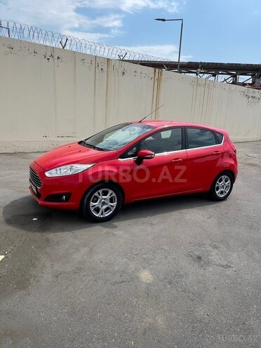 Ford Fiesta-6