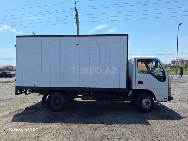 Isuzu NPR 66 L-4