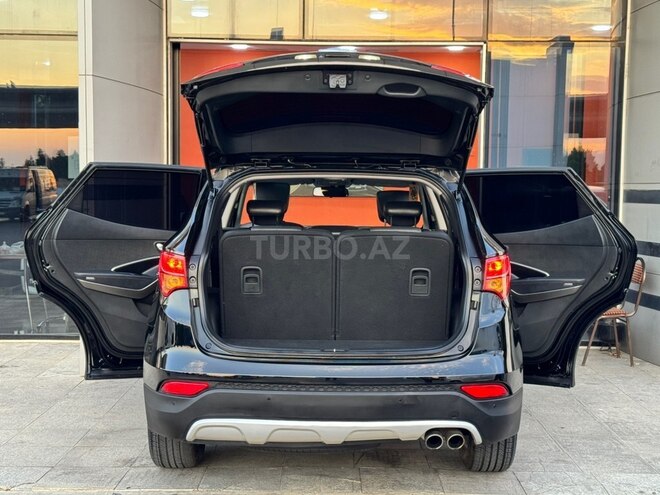 Hyundai Santa Fe-18
