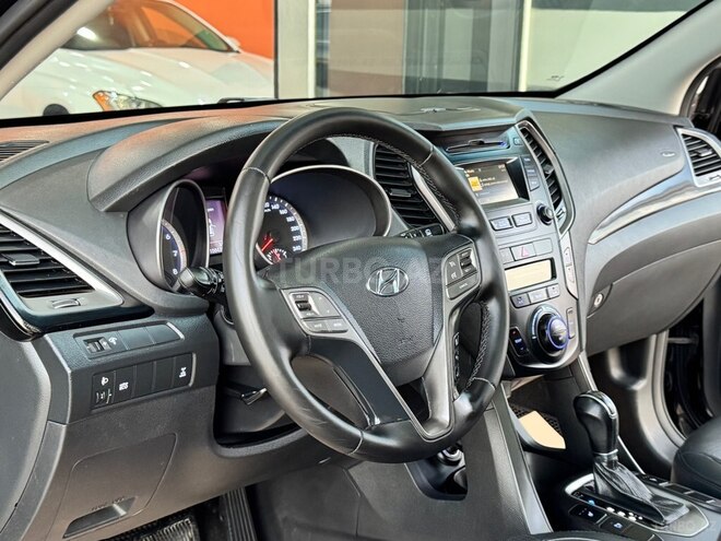 Hyundai Santa Fe-23