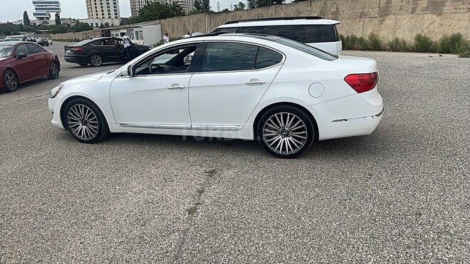Kia Cadenza-12