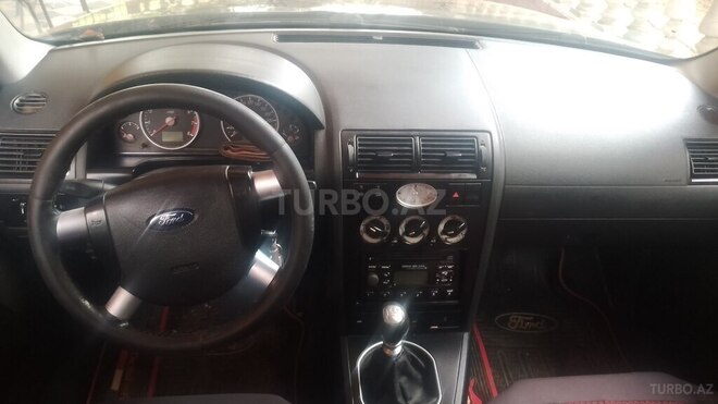 Ford Mondeo-7