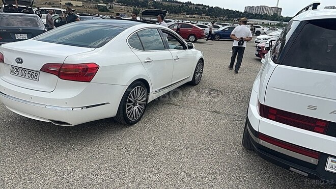 Kia Cadenza-13