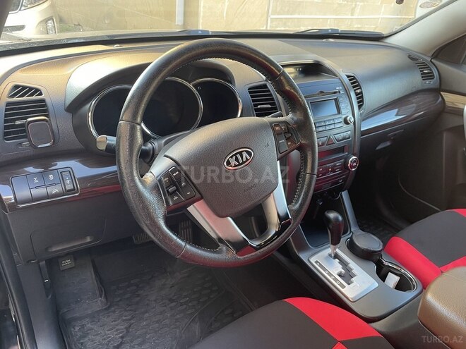 Kia Sorento-4