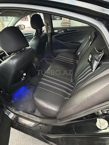 Hyundai Sonata-3