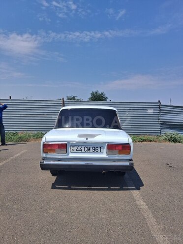 LADA (VAZ) 2107-2