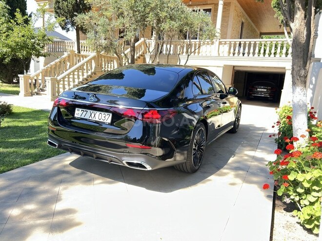 Mercedes E 350 e -3