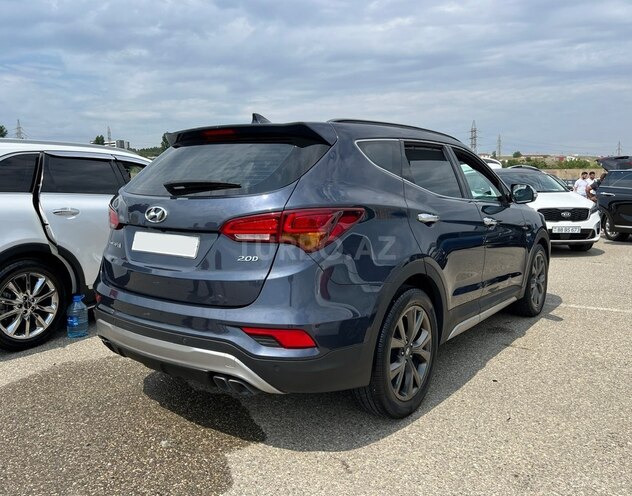 Hyundai Santa Fe-3
