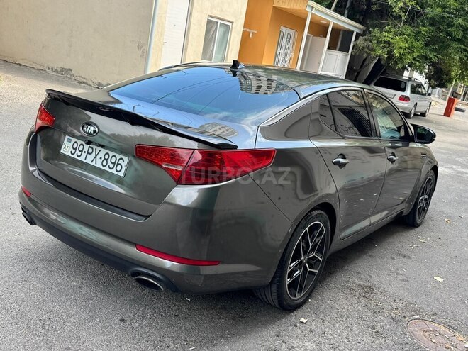 Kia Optima-6