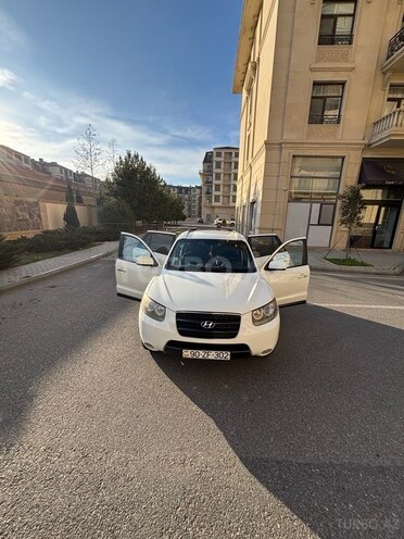 Hyundai Santa Fe-5