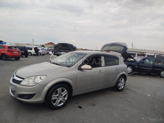 Opel Astra-2