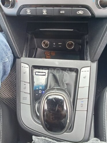 Hyundai Avante-7