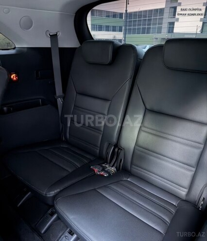 Kia Sorento-21