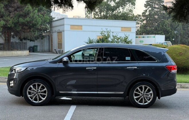 Kia Sorento-7