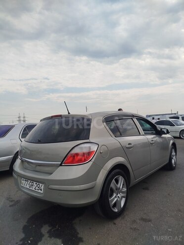 Opel Astra-3