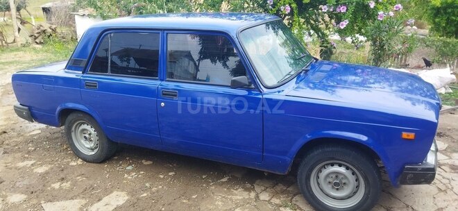 LADA (VAZ) 2107-4