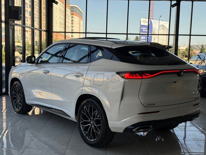Changan Uni-Z-9
