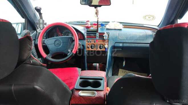 Mercedes C 180-4