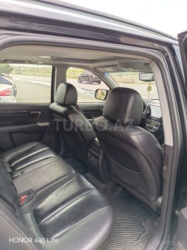 Hyundai Santa Fe-4