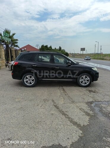 Hyundai Santa Fe-3