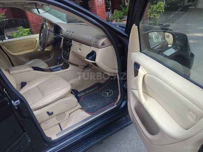 Mercedes ML 320-8