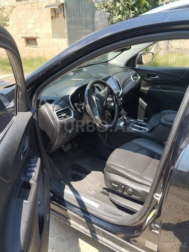 Chevrolet Equinox-8