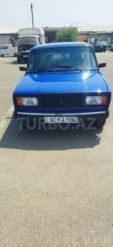 LADA (VAZ) 2107-1