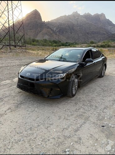 Toyota Camry-3
